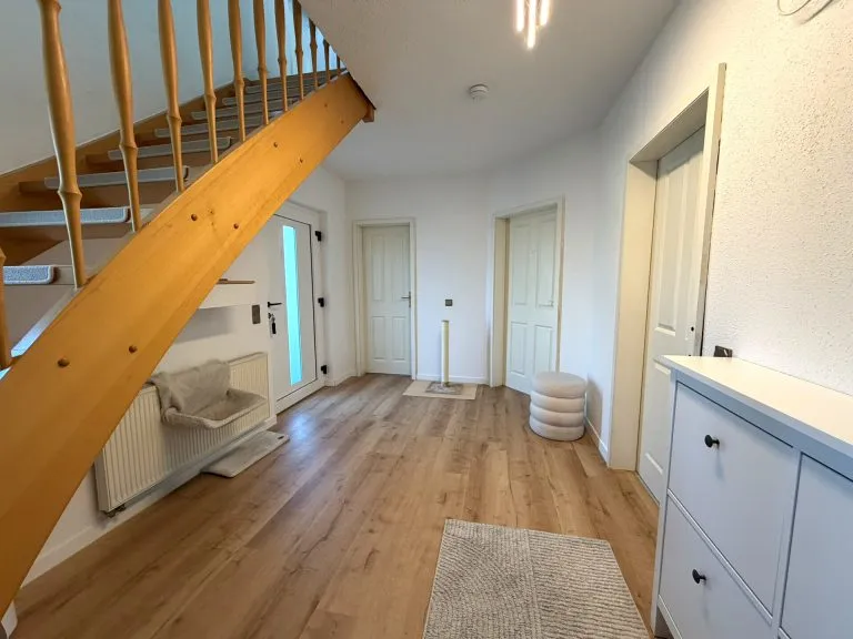 Immobilienangebot - Hamm (VG) - Alle - ***RESERVIERT***Ruhiges Wohnen am Ortsrand: Gepflegtes Zuhause mit Wintergarten, Balkonkraftwerk und Garten!