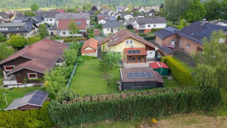 Immobilienangebot - Hamm (VG) - Alle - ***RESERVIERT***Ruhiges Wohnen am Ortsrand: Gepflegtes Zuhause mit Wintergarten, Balkonkraftwerk und Garten!