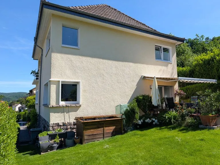 Immobilienangebot - Eitorf - Alle - Charmantes, umfassend saniertes Einfamilienhaus mit Garten in ruhiger Südlage von Eitorf