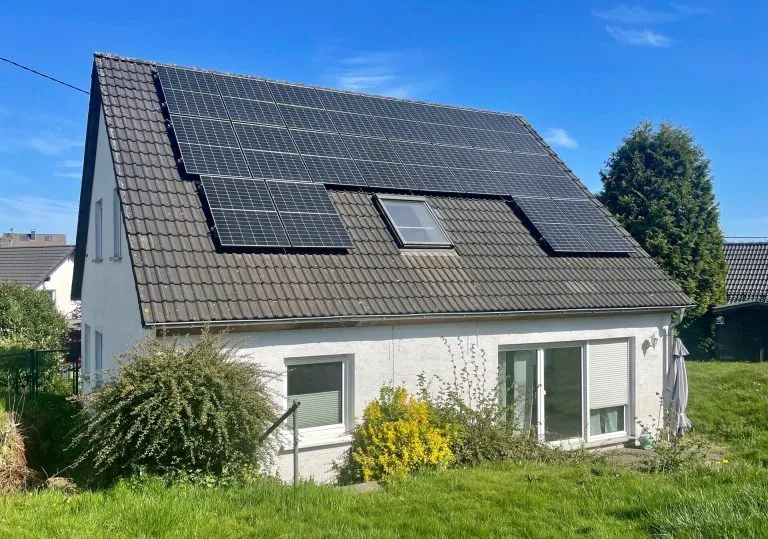 Immobilienangebot - Gummersbach - Alle - Ihr neues Familienglück – mit Einliegerwohnung!