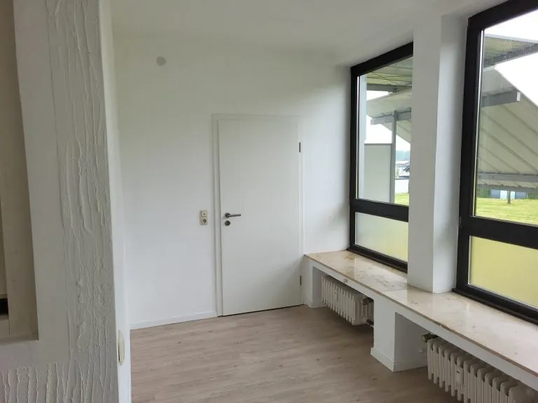 Immobilienangebot - Herschbach - Alle - 3  ZKB Wohnung zur Miete mit schöner Aussicht in ruhiger Wohngegend!