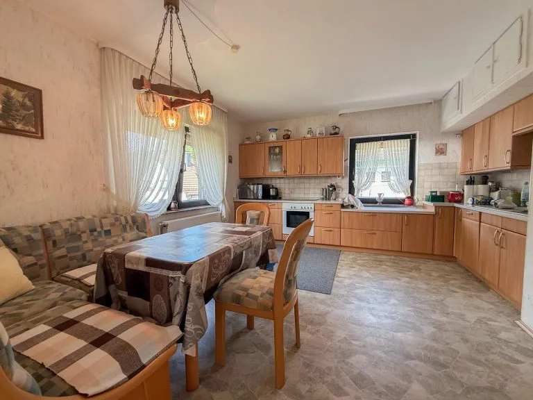 Immobilienangebot - Reichshof Denklingen - Alle - Ein Zuhause mit Herz: Charmantes Einfamilienhaus auf Traumgrundstück