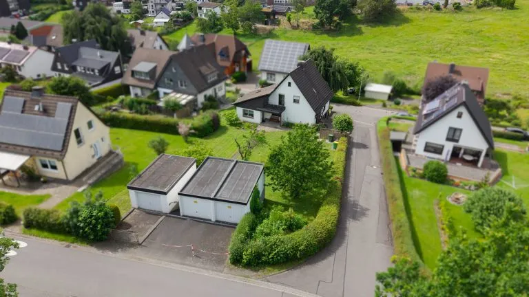 Immobilienangebot - Reichshof Denklingen - Alle - Ein Zuhause mit Herz: Charmantes Einfamilienhaus auf Traumgrundstück