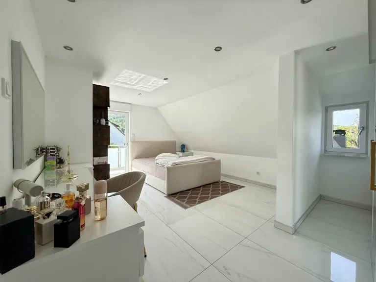Immobilienangebot - Betzdorf - Alle - Einziehen und wohlfühlen – hochwertig saniertes Zuhause mit besonderem Mehrwert!