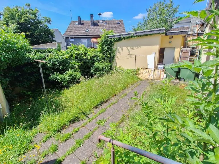 Immobilienangebot - Waldbröl - Alle - Wohn- und Geschäftshaus mit bis zu 4 möglichen Einheiten in zentraler Lage von Waldbröl!