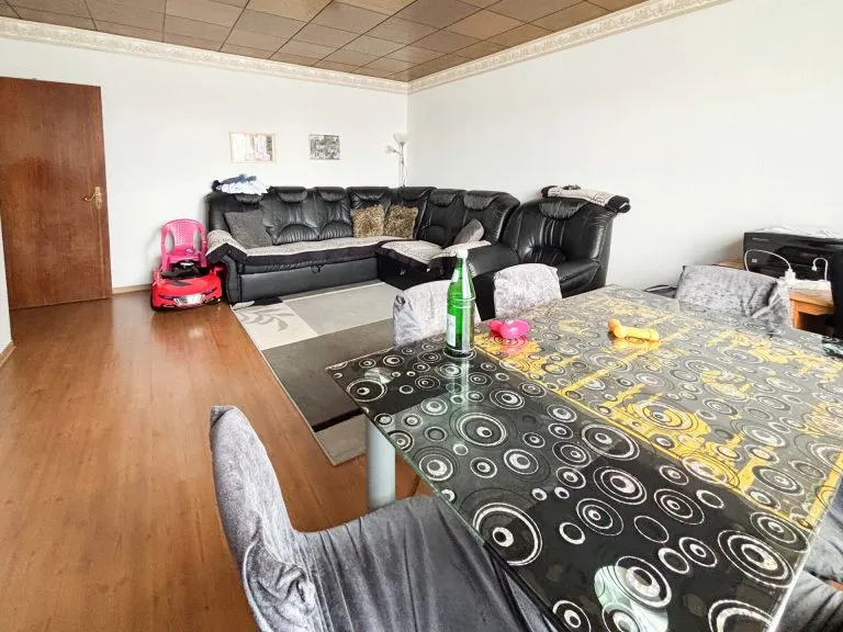 Immobilienangebot - Waldbröl - Alle - Wohn- und Geschäftshaus mit bis zu 4 möglichen Einheiten in zentraler Lage von Waldbröl!