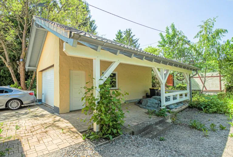 Immobilienangebot - Bürdenbach - Alle - Sofort bezugsfrei: Gepflegtes Einfamilienhaus mit ELW – nur 10 min. bis zur A3!