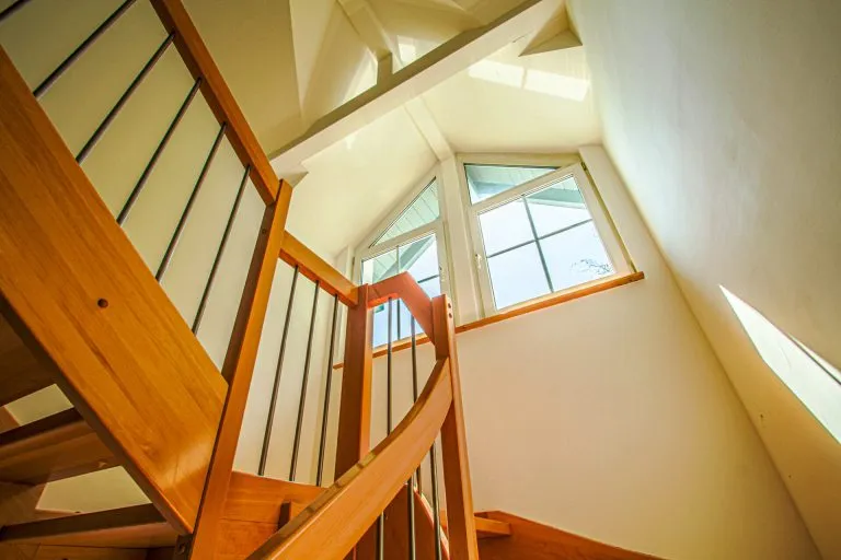 Immobilienangebot - Bürdenbach - Alle - Sofort bezugsfrei: Gepflegtes Einfamilienhaus mit ELW – nur 10 min. bis zur A3!