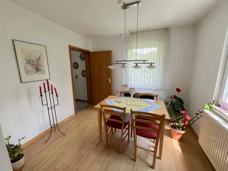 Immobilienangebot - Siegen / Trupbach - Alle - Sehr gepflegtes Einfamilienhaus mit Garten in Siegen-Trupbach!