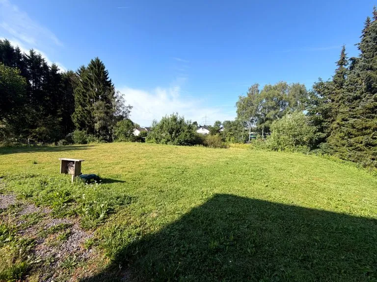 Immobilienangebot - Rennerod VG - Alle - Ein-/Zweifamilienhaus auf großem Grundstück mit Garage und Werkstatt!
