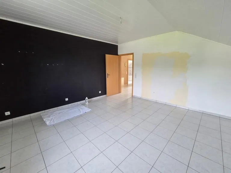 Immobilienangebot - Wölmersen - Alle - *RESERVIERT* Verklinkertes Einfamilienhaus mit Wintergarten, Garage und Garten in ruhiger Wohnlage!
