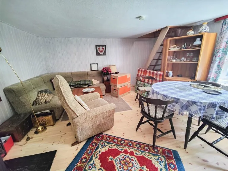Immobilienangebot - Idelberg - Alle - Gemütliches Fachwerkhaus als Ferienhaus oder dauerhafter Wohnsitz in idyllisch gelegener Ortschaft!
