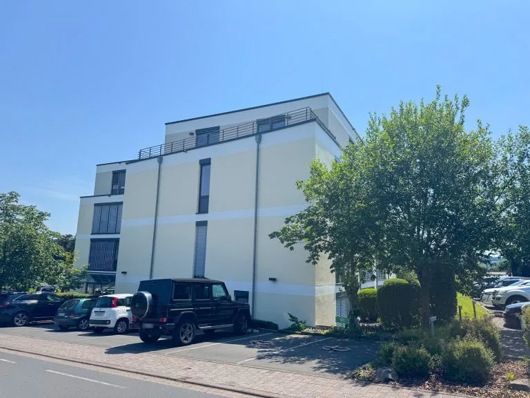 Immobilienangebot - Altenkirchen - Alle - Attraktive Gewerbeetage im Ärztehaus Altenkirchen - ideal für Praxis, Therapie oder Büro!