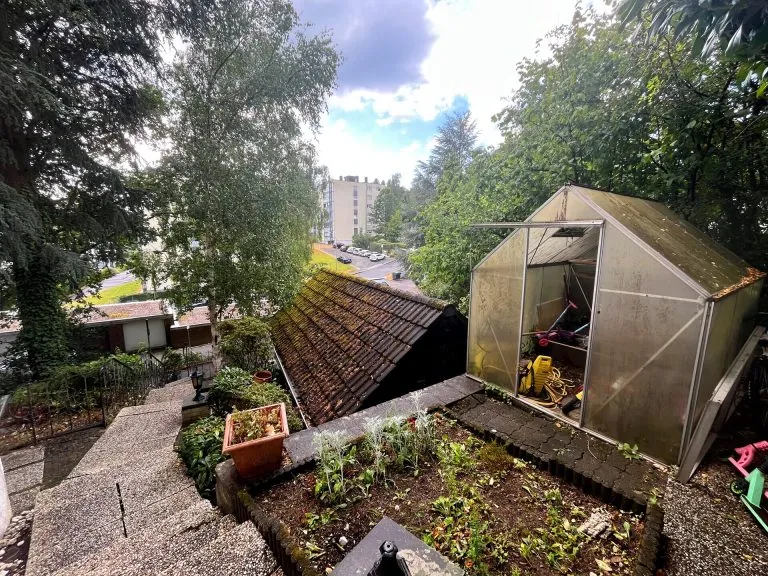 Immobilienangebot - Wiehl - Alle - Selbstnutzung oder Kapitalanlage -  Mehrgenerationenhaus 
in zentrumsnaher Lage von Wiehl!