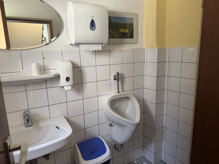 Immobilienangebot - Altenkirchen - Alle - Ideal für Eigennutzer: Teileigentum mit zusätzlichen Mieteinnahmen in Altenkirchen - flexibel nutzbar!