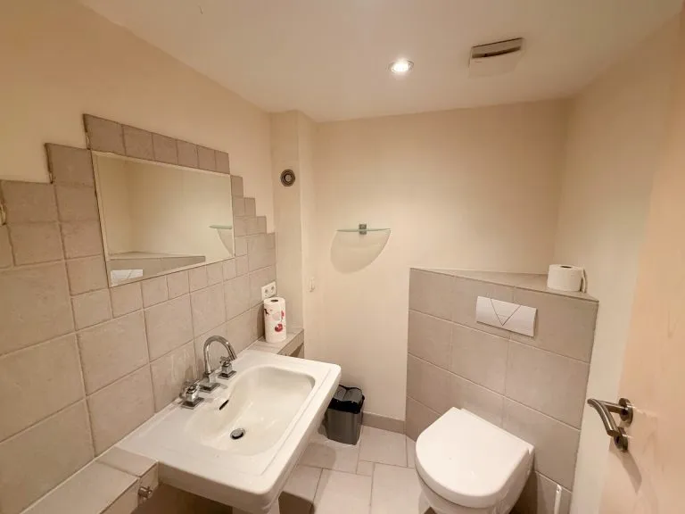 Immobilienangebot - Mündersbach - Alle - Barrierefreie Erdgeschosswohnung mit Sauna und großzügiger Terrasse nahe Hachenburg!
