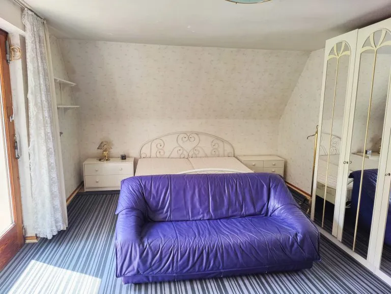 Immobilienangebot - Neitersen - Alle - Zweifamilienhaus mit angrenzendem Waldgrundstück in idyllischer Ortsrandlage!