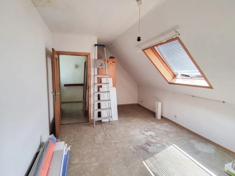 Immobilienangebot - Neitersen - Alle - Zweifamilienhaus mit angrenzendem Waldgrundstück in idyllischer Ortsrandlage!