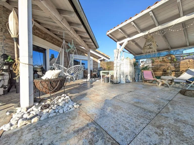 Immobilienangebot - Gebhardshain VG - Alle - Exklusives Wohnerlebnis: Traumhafte Eigentumswohnung mit Terrasse und herrlichem Weitblick!