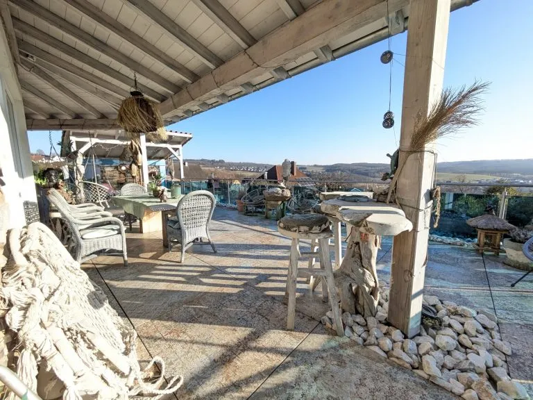 Immobilienangebot - Gebhardshain VG - Alle - Exklusives Wohnerlebnis: Traumhafte Eigentumswohnung mit Terrasse und herrlichem Weitblick!