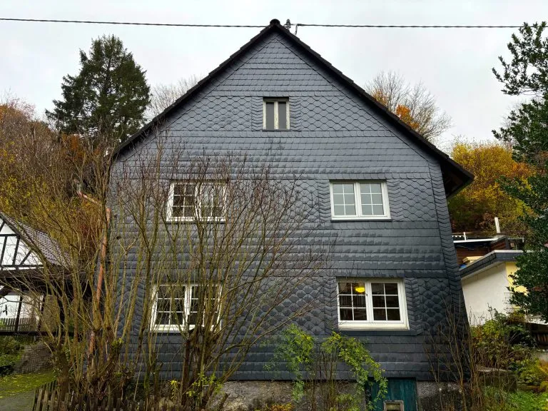 Immobilienangebot - Selbach - Alle - Platzwunder mit historischem Charme – Großzügiges Fachwerkhaus in familienfreundlicher Lage!