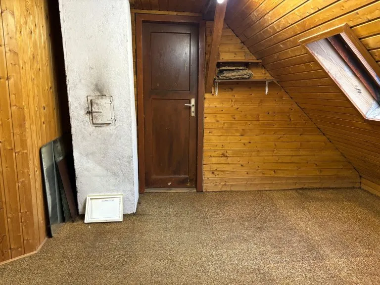 Immobilienangebot - Selbach - Alle - Platzwunder mit historischem Charme – Großzügiges Fachwerkhaus in familienfreundlicher Lage!