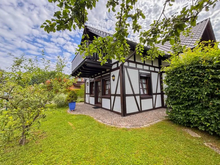 Immobilienangebot - Morsbach / Lichtenberg - Alle - Gemütliches Fachwerkhaus mit besonderem Charme im Ortsteil von Morsbach!