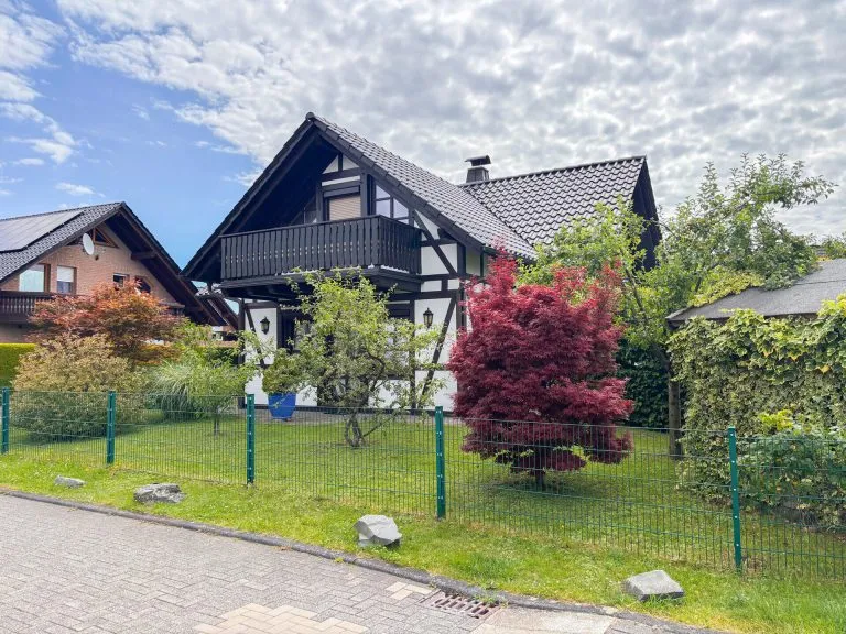 Immobilienangebot - Morsbach / Lichtenberg - Alle - Gemütliches Fachwerkhaus mit besonderem Charme im Ortsteil von Morsbach!