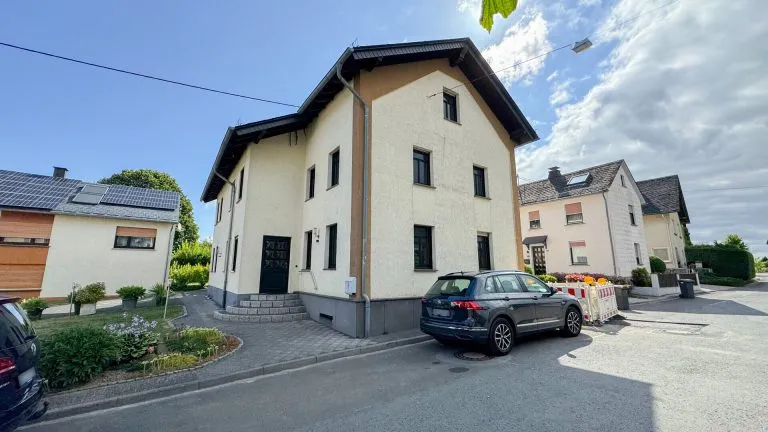 Immobilienangebot - Diez VG - Alle - Saniertes und freistehendes Wohnhaus mit großer Dachterrasse in ruhiger Wohnlage!