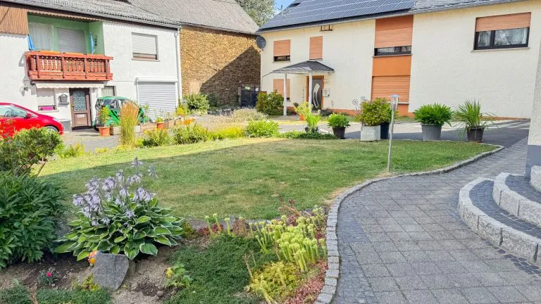 Immobilienangebot - Diez VG - Alle - Saniertes und freistehendes Wohnhaus mit großer Dachterrasse in ruhiger Wohnlage!
