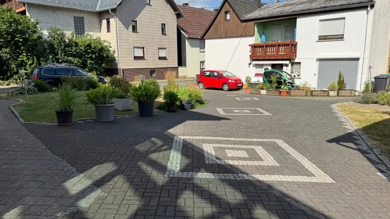 Immobilienangebot - Diez VG - Alle - Saniertes und freistehendes Wohnhaus mit großer Dachterrasse in ruhiger Wohnlage!