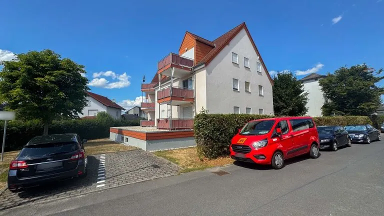 Immobilienangebot - Diez - Alle - Eigennutzung oder Kapitalanlage! Helle freistehende Eigentumswohnung mit Dachterrasse und Fernblick!