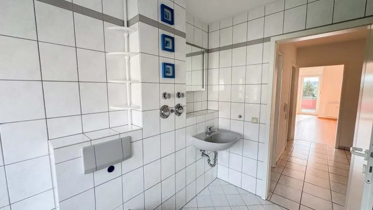 Immobilienangebot - Diez - Alle - Eigennutzung oder Kapitalanlage! Helle freistehende Eigentumswohnung mit Dachterrasse und Fernblick!