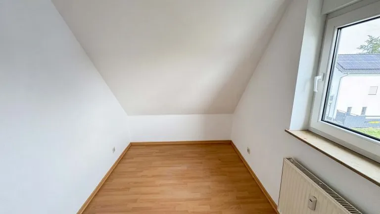 Immobilienangebot - Diez - Alle - Eigennutzung oder Kapitalanlage! Helle freistehende Eigentumswohnung mit Dachterrasse und Fernblick!
