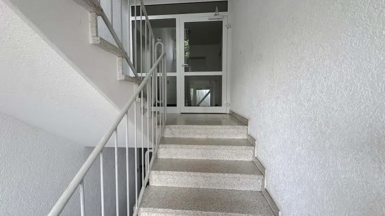 Immobilienangebot - Diez - Alle - Eigennutzung oder Kapitalanlage! Helle freistehende Eigentumswohnung mit Dachterrasse und Fernblick!