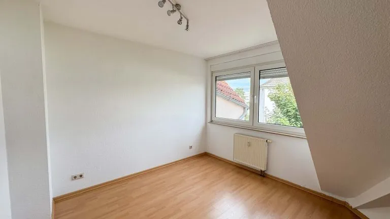 Immobilienangebot - Diez - Alle - Eigennutzung oder Kapitalanlage! Helle freistehende Eigentumswohnung mit Dachterrasse und Fernblick!