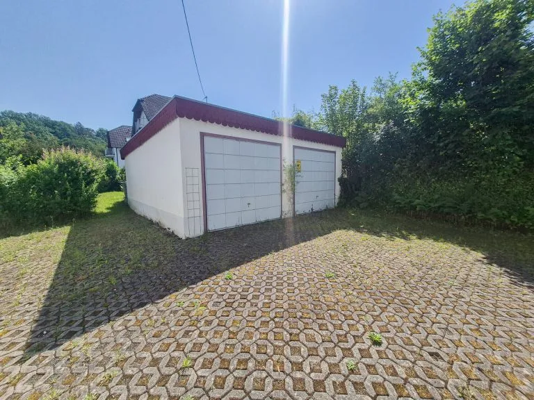 Immobilienangebot - Döttesfeld - Alle - Gepflegtes Reihenmittelhaus mit cleverem Eigentumskonzept und Garage - nähe Puderbach!