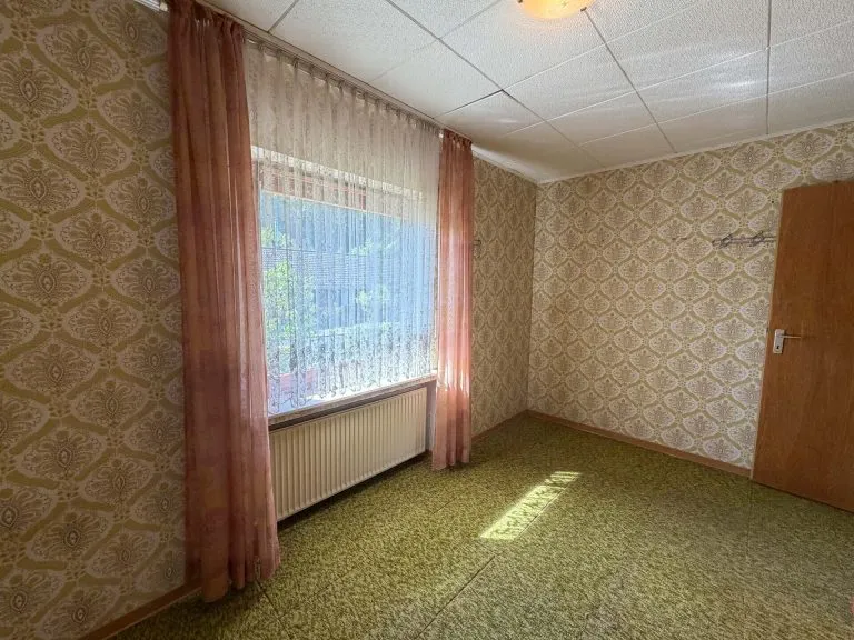 Immobilienangebot - Windeck VG - Alle - Gemütliches Einfamilienhaus mit Kamin und großem Grundstück in naturnaher Lage!