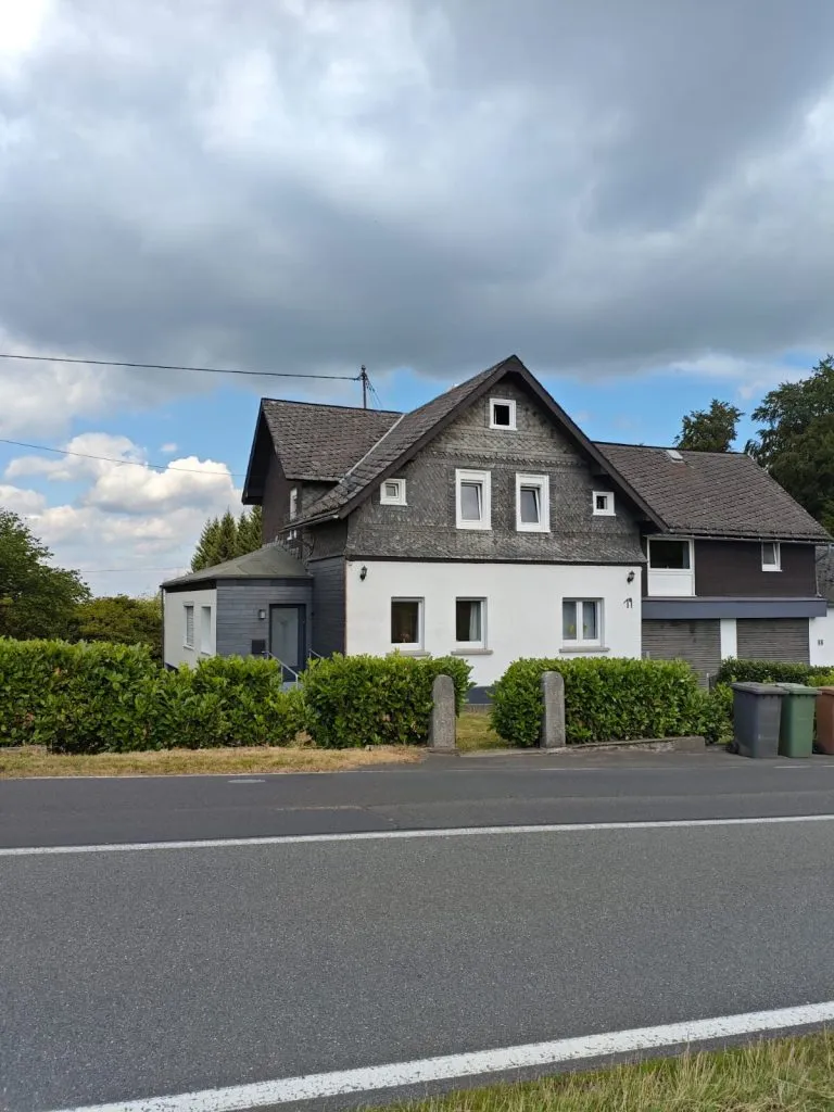 Immobilienangebot - Bad Marienberg VG - Alle - Charmante 4-Zimmer-Dachgeschosswohnung ab Dezember zu vermieten!