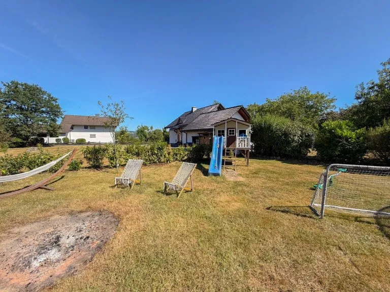 Immobilienangebot - Bruchertseifen - Alle - Exklusives Einfamilienhaus in neuwertigem Zustand mit großzügigem Grundstück!