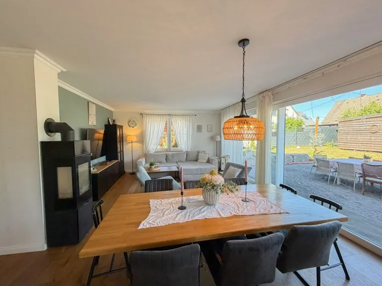 Immobilienangebot - Bruchertseifen - Alle - Exklusives Einfamilienhaus in neuwertigem Zustand mit großzügigem Grundstück!