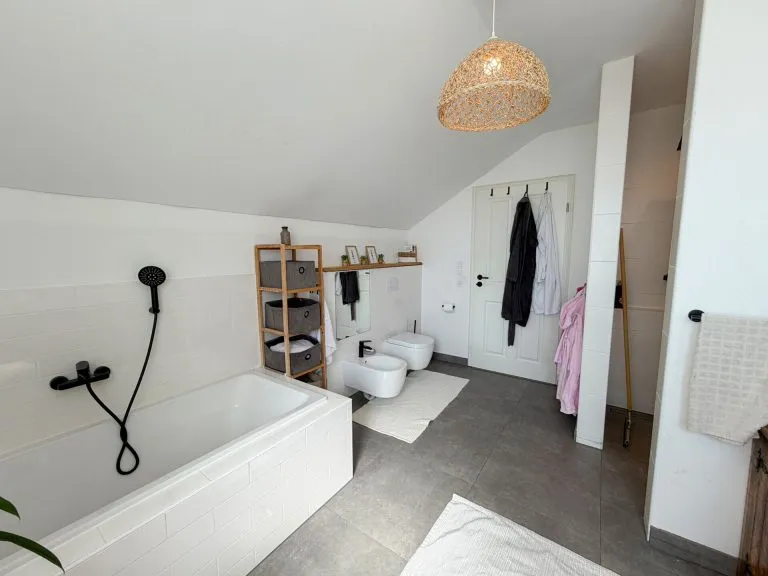 Immobilienangebot - Bruchertseifen - Alle - Exklusives Einfamilienhaus in neuwertigem Zustand mit großzügigem Grundstück!