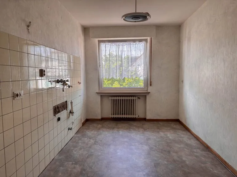 Immobilienangebot - Gummersbach - Alle - 3-Zimmer-Wohnung mit Gestaltungspotenzial - in zentrumsnaher Lage von Gummersbach!