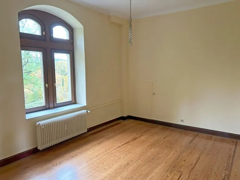 Immobilienangebot - Morsbach - Alle - Wohnen zur Miete in einer Burg?
4-Zimmer Wohnung in der Burg Volperhausen!