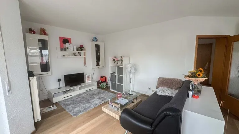 Immobilienangebot - Hadamar / Niederhadamar - Alle - Vollvermietetes Mehrfamilienhaus in guter Lage von Niederhadamar!