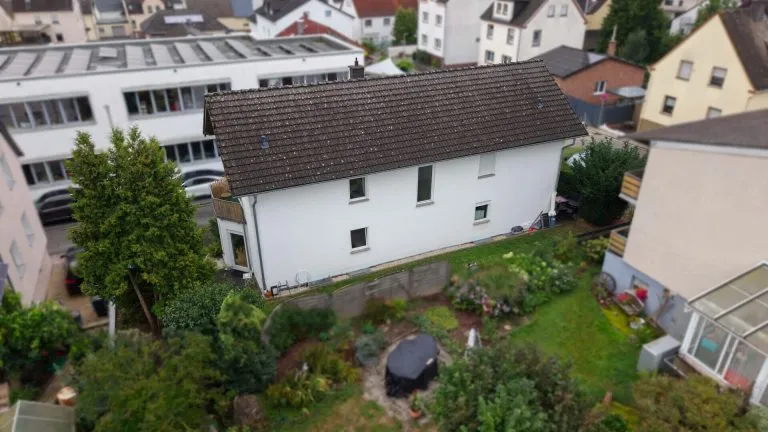 Immobilienangebot - Hadamar / Niederhadamar - Alle - Vollvermietetes Mehrfamilienhaus in guter Lage von Niederhadamar!