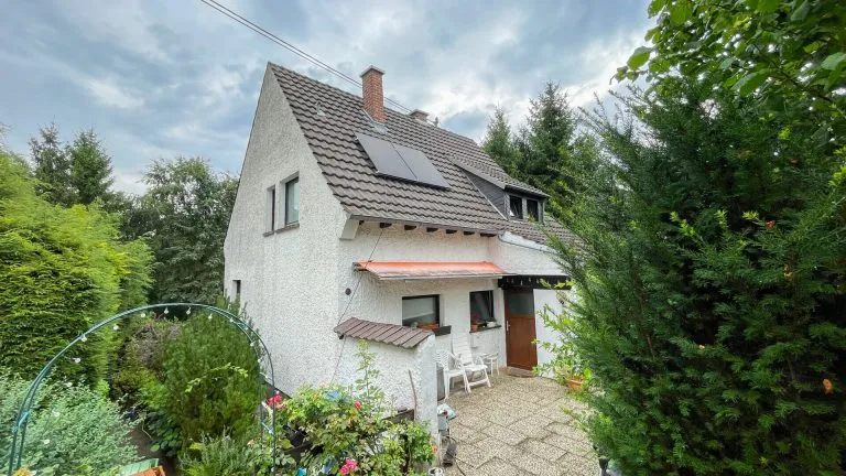 Immobilienangebot - Hausen (Wied) - Alle - Gemütliches Einfamilienhaus in naturnaher Lage in Hausen zu verkaufen!