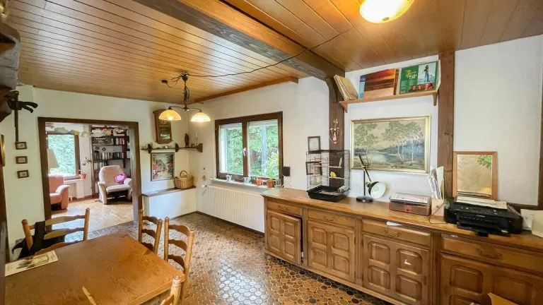Immobilienangebot - Hausen (Wied) - Alle - ***REDUZIERT***Gemütliches Einfamilienhaus mit viel Potenzial in naturnaher Lage in Hausen (Westerwald) zu verkaufen!