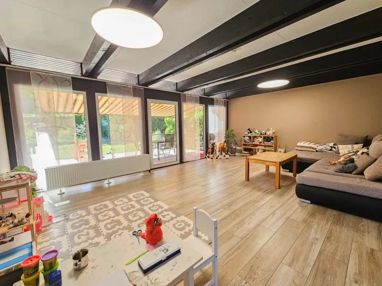 Immobilienangebot - Sankt Augustin / Birlinghoven - Alle - Hochwertig modernisierte Doppelhaushälfte, gute Ausstattung, Garten und Garage in Birlinghoven