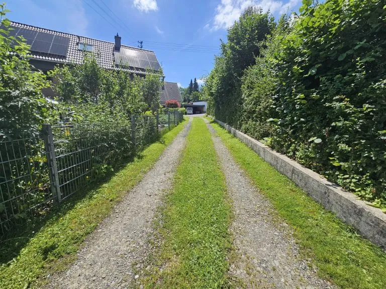 Immobilienangebot - Much / Schwellenbach - Alle - Traum-Grundstück mit 1.464 m², bebaut mit einem Neckermann-Fertighaus - Sanierungsobjekt mit Potenzial!